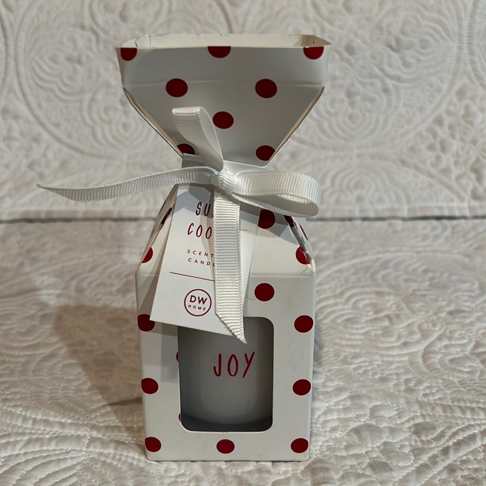 DW Home Sugar Cookie JOY‎ candle, NWOT